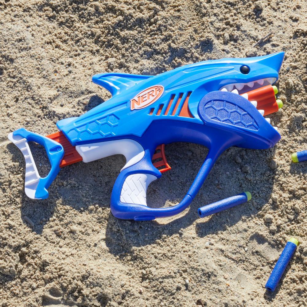 Nerf Junior Wild Sharkfire Easy Play Dart Blaster 8 Nerf Elite Darts Ages 6 Up