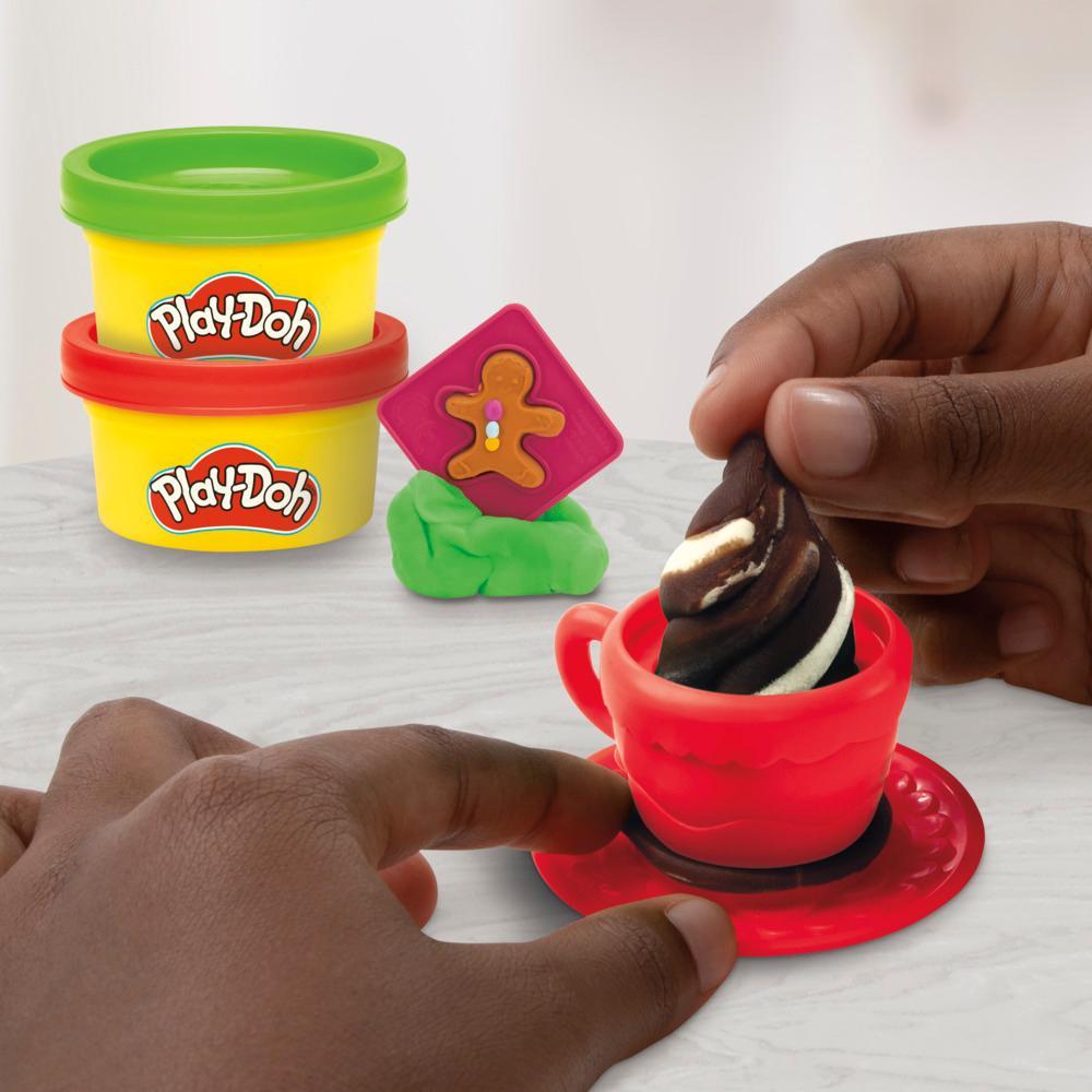 Play-Doh Holiday Advent Calendar for Kids - Image 4