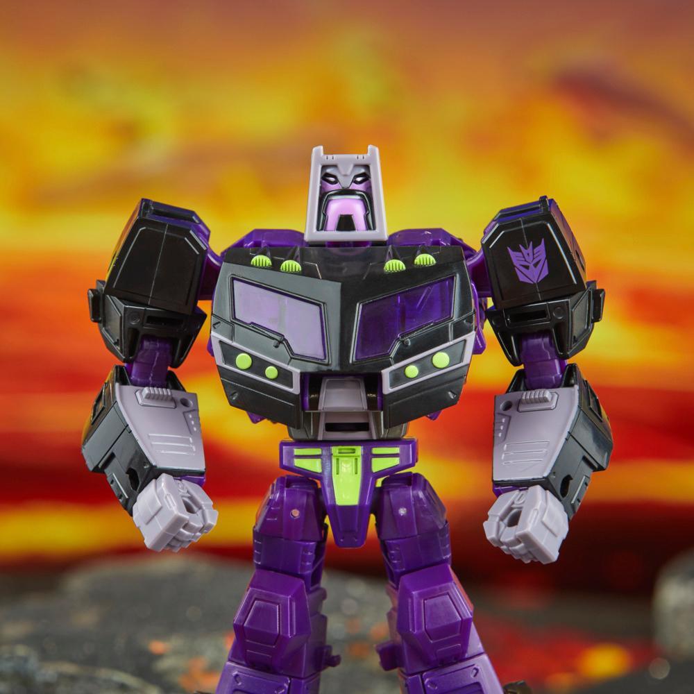 Transformers Legacy United Voyager Class Transformers Animated Universe Decepticon Motormaster Action Figure - Image 9