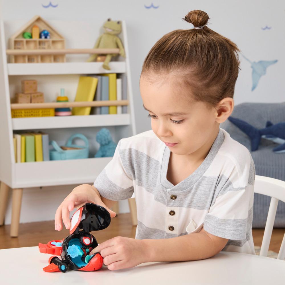 Marvel Spidey and his Amazing Friends Water-Webs Spin Dolphin Submarine Toy - Image 5